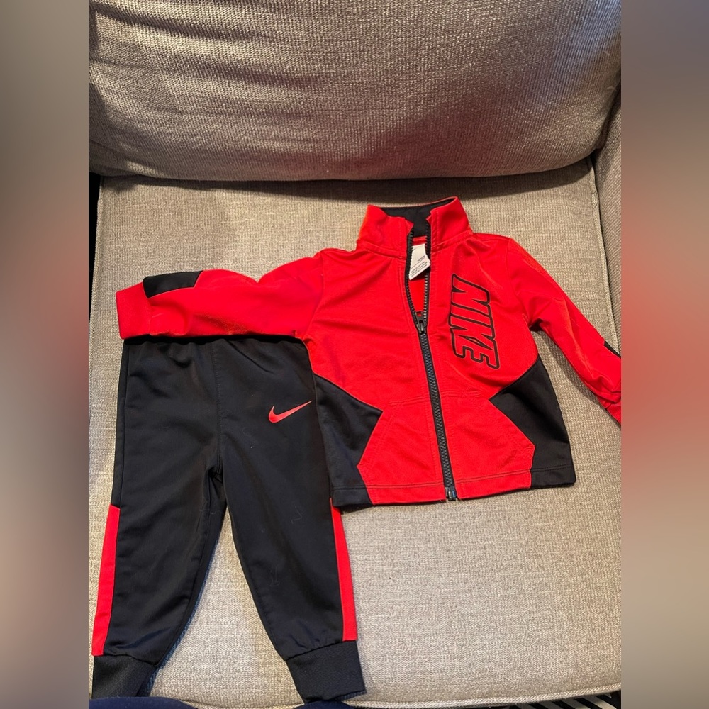 Nike Track Suit